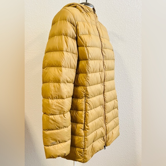 ✨SOLD✨ Women's CirrusLite Down Parka - Picture 4 of 6